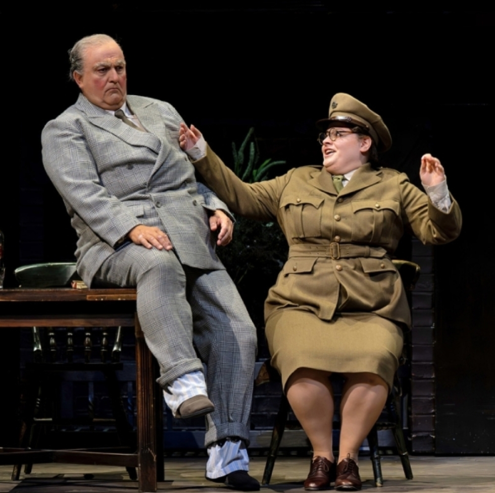 Falstaff and Quickly (Valentina Pernozzoli), Glyndebourne